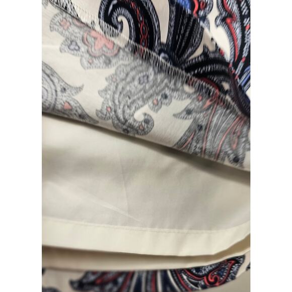 Ann Taylor 2P 2 PETITE Straight Skirt Zippered Back Black, Pink, White Paisley - Picture 5 of 8